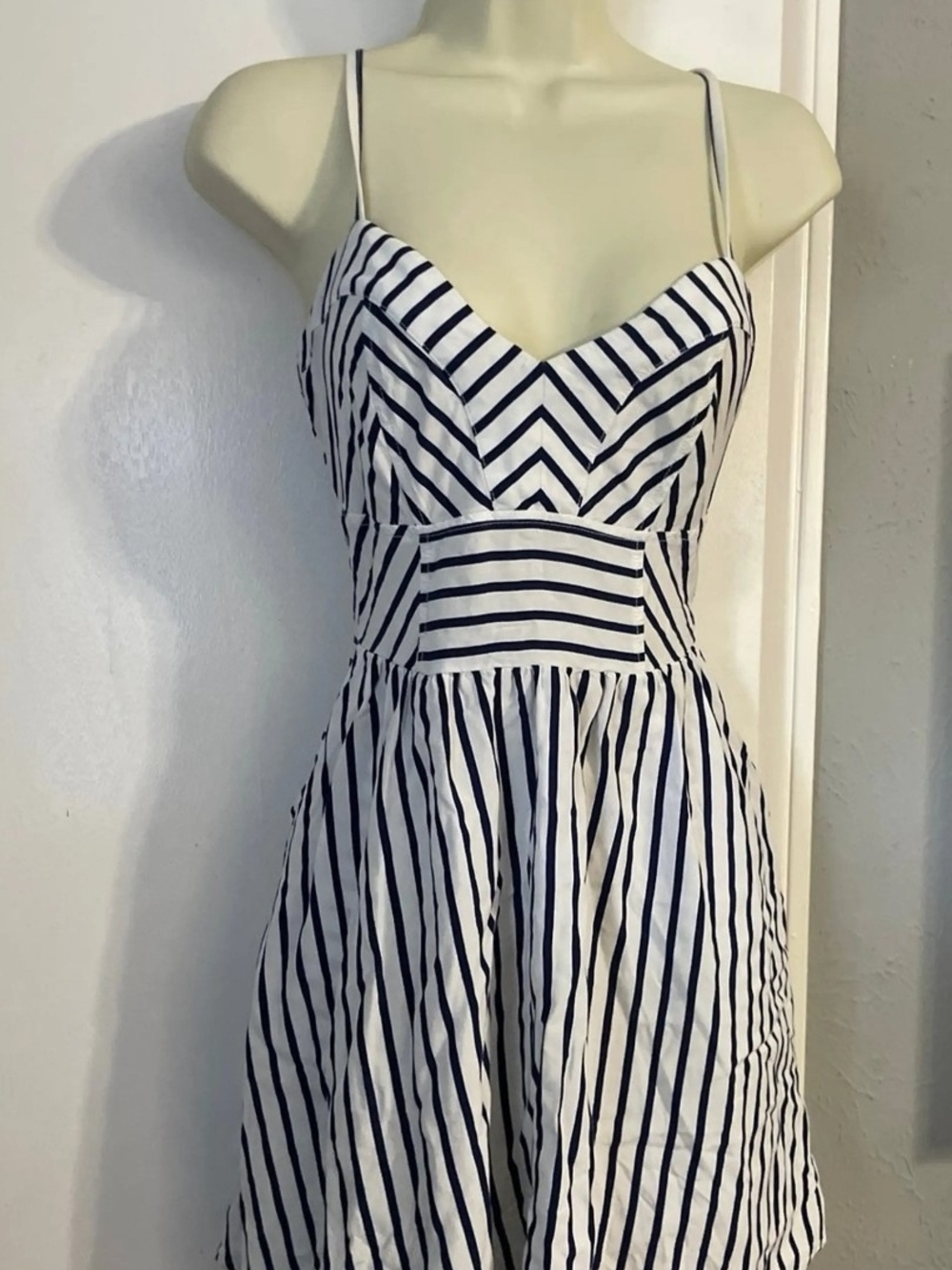 Express White and Navy Striped Adjustable Spaghetti Strap Mini Dress SIZE Med